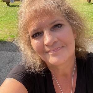 Meet your Posher, Donna